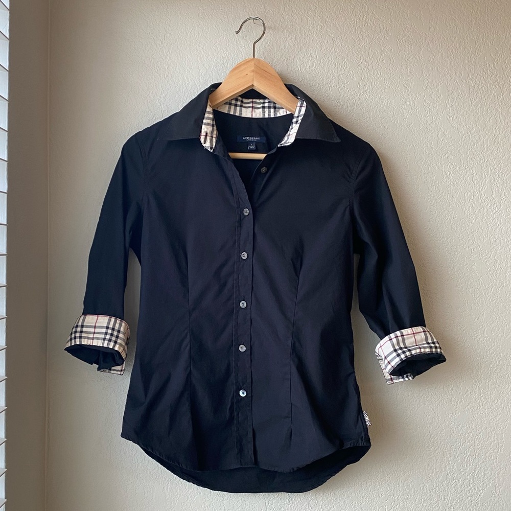 SOLD ❌ {Burberry} Buttoned Cotton Shirt with Plaid Trim